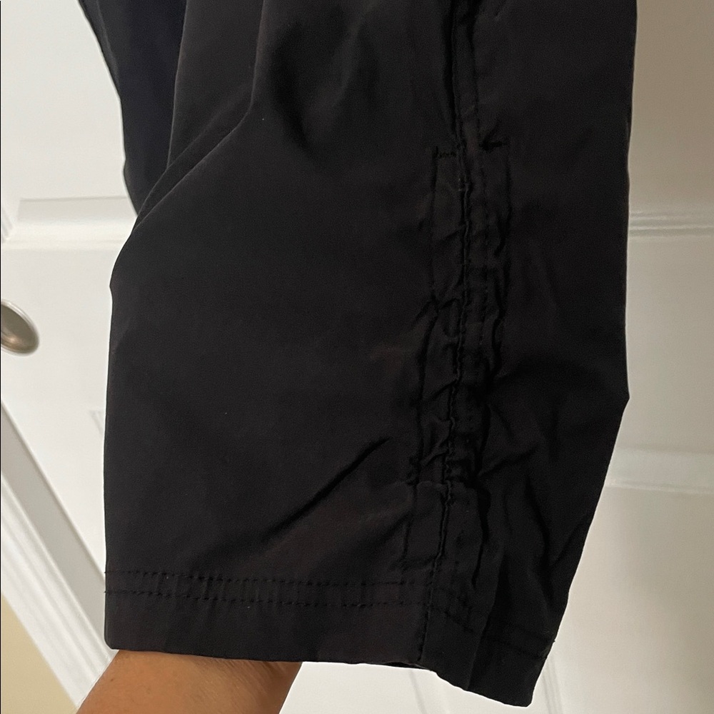 Eddie Bauer Women's Black Cropped Pants - Picture 5 of 14